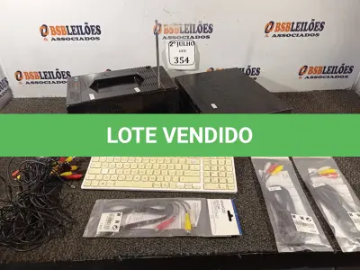 LOTE 354 - 01 TV/RADIO, 01 TECLADO SEM FIO ,03 CABOS VÍDEOS , 02 DVRS INTELBRAS  ,06 CÂMERAS DE RÉ E 02 ANTENAS PARA GPS AUTOMOTIVO (NO ESTADO) ATENÇÃO! FAZER A VISITAÇÃO ANTES DE ARREMATAR, NÃO SABEMOS SE FUNCIONA. LEILÃO NÃO TEM GARANTIA E NEM DEVOLUÇÃO, SUJEITO A POSSÍVEIS AVARIAS VISÍVEIS/OCULTAS E/OU AUSÊNCIA DE COMPONENTES.
