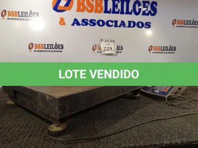 LOTE 229 - 01 BALANÇA DIGITAL 350KG (NO ESTADO) ATENÇÃO! FAZER A VISITAÇÃO ANTES DE ARREMATAR, NÃO SABEMOS SE FUNCIONA. LEILÃO NÃO TEM GARANTIA E NEM DEVOLUÇÃO, SUJEITO A POSSÍVEIS AVARIAS VISÍVEIS/OCULTAS E/OU AUSÊNCIA DE COMPONENTES.