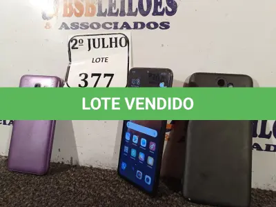 LOTE 377 - 01 CELULAR SANSUNG PARA RETIRADA DE PEÇAS E 01 CELULAR REDMI NOTE 8 COM MANCHA NA TELA (NO ESTADO) ATENÇÃO! FAZER A VISITAÇÃO ANTES DE ARREMATAR, NÃO SABEMOS SE FUNCIONA. LEILÃO NÃO TEM GARANTIA E NEM DEVOLUÇÃO, SUJEITO A POSSÍVEIS AVARIAS VISÍVEIS/OCULTAS E/OU AUSÊNCIA DE COMPONENTES.