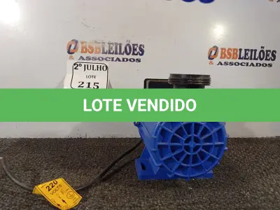 LOTE 215 - 01 BOMBA D’ÁGUA (NO ESTADO) ATENÇÃO! FAZER A VISITAÇÃO ANTES DE ARREMATAR, NÃO SABEMOS SE FUNCIONA. LEILÃO NÃO TEM GARANTIA E NEM DEVOLUÇÃO, SUJEITO A POSSÍVEIS AVARIAS VISÍVEIS/OCULTAS E/OU AUSÊNCIA DE COMPONENTES.
