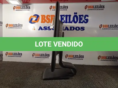 LOTE 282 - 01 MONITOR HP 23” (NO ESTADO) ATENÇÃO! FAZER A VISITAÇÃO ANTES DE ARREMATAR, NÃO SABEMOS SE FUNCIONA. LEILÃO NÃO TEM GARANTIA E NEM DEVOLUÇÃO, SUJEITO A POSSÍVEIS AVARIAS VISÍVEIS/OCULTAS E/OU AUSÊNCIA DE COMPONENTES.