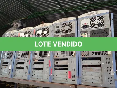 LOTE 135 - 05 CPUS PENTIUM 4. (NO ESTADO) ATENÇÃO! FAZER A VISITAÇÃO ANTES DE ARREMATAR, NÃO SABEMOS SE FUNCIONA. LEILÃO NÃO TEM GARANTIA E NEM DEVOLUÇÃO, SUJEITO A POSSÍVEIS AVARIAS VISÍVEIS/OCULTAS E/OU AUSÊNCIA DE COMPONENTES.