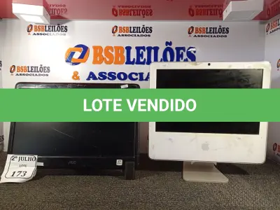 LOTE 173 - 01 IMAC ANTIGO E 01 ALL IN ONE AOC COM AVARIAS (NO ESTADO) ATENÇÃO! FAZER A VISITAÇÃO ANTES DE ARREMATAR, NÃO SABEMOS SE FUNCIONA. LEILÃO NÃO TEM GARANTIA E NEM DEVOLUÇÃO, SUJEITO A POSSÍVEIS AVARIAS VISÍVEIS/OCULTAS E/OU AUSÊNCIA DE COMPONENTES.