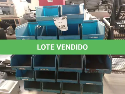 LOTE 285 - LOTE DE CAIXAS ORGANIZADORAS (NO ESTADO) ATENÇÃO! FAZER A VISITAÇÃO ANTES DE ARREMATAR, NÃO SABEMOS SE FUNCIONA. LEILÃO NÃO TEM GARANTIA E NEM DEVOLUÇÃO, SUJEITO A POSSÍVEIS AVARIAS VISÍVEIS/OCULTAS E/OU AUSÊNCIA DE COMPONENTES.