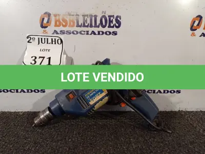 LOTE 371 - 01 FURADEIRA DE IMPACTO. (NO ESTADO) ATENÇÃO! FAZER A VISITAÇÃO ANTES DE ARREMATAR, NÃO SABEMOS SE FUNCIONA. LEILÃO NÃO TEM GARANTIA E NEM DEVOLUÇÃO, SUJEITO A POSSÍVEIS AVARIAS VISÍVEIS/OCULTAS E/OU AUSÊNCIA DE COMPONENTES.