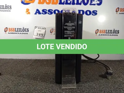 LOTE 349 - 01 NOBREAK APC (NO ESTADO) ATENÇÃO! FAZER A VISITAÇÃO ANTES DE ARREMATAR, NÃO SABEMOS SE FUNCIONA. LEILÃO NÃO TEM GARANTIA E NEM DEVOLUÇÃO, SUJEITO A POSSÍVEIS AVARIAS VISÍVEIS/OCULTAS E/OU AUSÊNCIA DE COMPONENTES.