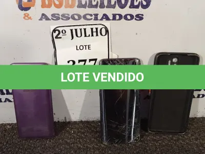 LOTE 377 - 01 CELULAR SANSUNG PARA RETIRADA DE PEÇAS E 01 CELULAR REDMI NOTE 8 COM MANCHA NA TELA (NO ESTADO) ATENÇÃO! FAZER A VISITAÇÃO ANTES DE ARREMATAR, NÃO SABEMOS SE FUNCIONA. LEILÃO NÃO TEM GARANTIA E NEM DEVOLUÇÃO, SUJEITO A POSSÍVEIS AVARIAS VISÍVEIS/OCULTAS E/OU AUSÊNCIA DE COMPONENTES.