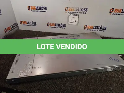 LOTE 237 -  01 SERVIDOR PC3 (NO ESTADO) ATENÇÃO! FAZER A VISITAÇÃO ANTES DE ARREMATAR, NÃO SABEMOS SE FUNCIONA. LEILÃO NÃO TEM GARANTIA E NEM DEVOLUÇÃO, SUJEITO A POSSÍVEIS AVARIAS VISÍVEIS/OCULTAS E/OU AUSÊNCIA DE COMPONENTES.