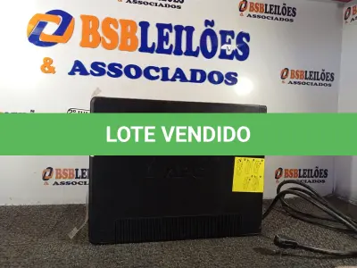 LOTE 349 - 01 NOBREAK APC (NO ESTADO) ATENÇÃO! FAZER A VISITAÇÃO ANTES DE ARREMATAR, NÃO SABEMOS SE FUNCIONA. LEILÃO NÃO TEM GARANTIA E NEM DEVOLUÇÃO, SUJEITO A POSSÍVEIS AVARIAS VISÍVEIS/OCULTAS E/OU AUSÊNCIA DE COMPONENTES.