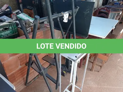 LOTE 406 - 01 SELADORA , 01 SIMULADOR DE CAMINHADA E 01 PÚLPITO EM MADEIRA (NO ESTADO) ATENÇÃO! FAZER A VISITAÇÃO ANTES DE ARREMATAR, NÃO SABEMOS SE FUNCIONA. LEILÃO NÃO TEM GARANTIA E NEM DEVOLUÇÃO, SUJEITO A POSSÍVEIS AVARIAS VISÍVEIS/OCULTAS E/OU AUSÊNCIA DE COMPONENTES.