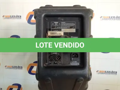 LOTE 261 - 01 CAIXA DE SOM MARCA SELENIUM PASSIVA COM TRIPE (NO ESTADO) ATENÇÃO! FAZER A VISITAÇÃO ANTES DE ARREMATAR, NÃO SABEMOS SE FUNCIONA. LEILÃO NÃO TEM GARANTIA E NEM DEVOLUÇÃO, SUJEITO A POSSÍVEIS AVARIAS VISÍVEIS/OCULTAS E/OU AUSÊNCIA DE COMPONENTES.