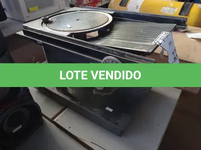 LOTE 225 - 01 FATIADOR DE FRIOS BOLI (NO ESTADO) ATENÇÃO! FAZER A VISITAÇÃO ANTES DE ARREMATAR, NÃO SABEMOS SE FUNCIONA. LEILÃO NÃO TEM GARANTIA E NEM DEVOLUÇÃO, SUJEITO A POSSÍVEIS AVARIAS VISÍVEIS/OCULTAS E/OU AUSÊNCIA DE COMPONENTES.