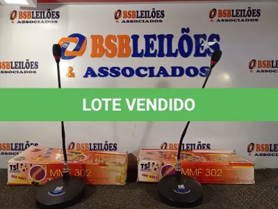 LOTE 177 - 02 MICROFONES DE MESA PROFISSIONAL MMF 302. (NO ESTADO) ATENÇÃO! FAZER A VISITAÇÃO ANTES DE ARREMATAR, NÃO SABEMOS SE FUNCIONA. LEILÃO NÃO TEM GARANTIA E NEM DEVOLUÇÃO, SUJEITO A POSSÍVEIS AVARIAS VISÍVEIS/OCULTAS E/OU AUSÊNCIA DE COMPONENTES.