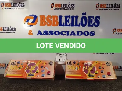 LOTE 138 - 02 MICROFONES DE MESA PROFISSIONAL MMF 302. (NO ESTADO) ATENÇÃO! FAZER A VISITAÇÃO ANTES DE ARREMATAR, NÃO SABEMOS SE FUNCIONA. LEILÃO NÃO TEM GARANTIA E NEM DEVOLUÇÃO, SUJEITO A POSSÍVEIS AVARIAS VISÍVEIS/OCULTAS E/OU AUSÊNCIA DE COMPONENTES.