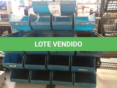 LOTE 285 - LOTE DE CAIXAS ORGANIZADORAS (NO ESTADO) ATENÇÃO! FAZER A VISITAÇÃO ANTES DE ARREMATAR, NÃO SABEMOS SE FUNCIONA. LEILÃO NÃO TEM GARANTIA E NEM DEVOLUÇÃO, SUJEITO A POSSÍVEIS AVARIAS VISÍVEIS/OCULTAS E/OU AUSÊNCIA DE COMPONENTES.