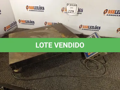 LOTE 229 - 01 BALANÇA DIGITAL 350KG (NO ESTADO) ATENÇÃO! FAZER A VISITAÇÃO ANTES DE ARREMATAR, NÃO SABEMOS SE FUNCIONA. LEILÃO NÃO TEM GARANTIA E NEM DEVOLUÇÃO, SUJEITO A POSSÍVEIS AVARIAS VISÍVEIS/OCULTAS E/OU AUSÊNCIA DE COMPONENTES.