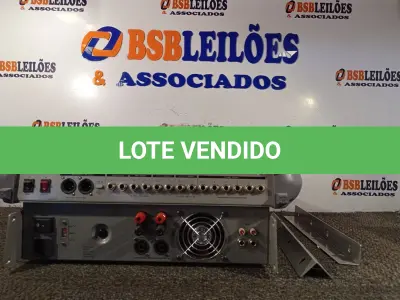 LOTE 129 - 01 MESA DE SOM AMPLIFICADA SKP 24 CANAIS VZ194. (NO ESTADO) ATENÇÃO! FAZER A VISITAÇÃO ANTES DE ARREMATAR, NÃO SABEMOS SE FUNCIONA. LEILÃO NÃO TEM GARANTIA E NEM DEVOLUÇÃO, SUJEITO A POSSÍVEIS AVARIAS VISÍVEIS/OCULTAS E/OU AUSÊNCIA DE COMPONENTES.