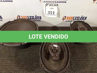 LOTE 351 - 01 ALTO-FALANTE DE 10” E 02 ALTO-FALANTES 69 (NO ESTADO) ATENÇÃO! FAZER A VISITAÇÃO ANTES DE ARREMATAR, NÃO SABEMOS SE FUNCIONA. LEILÃO NÃO TEM GARANTIA E NEM DEVOLUÇÃO, SUJEITO A POSSÍVEIS AVARIAS VISÍVEIS/OCULTAS E/OU AUSÊNCIA DE COMPONENTES.