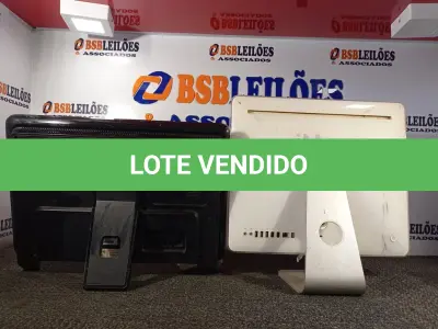 LOTE 173 - 01 IMAC ANTIGO E 01 ALL IN ONE AOC COM AVARIAS (NO ESTADO) ATENÇÃO! FAZER A VISITAÇÃO ANTES DE ARREMATAR, NÃO SABEMOS SE FUNCIONA. LEILÃO NÃO TEM GARANTIA E NEM DEVOLUÇÃO, SUJEITO A POSSÍVEIS AVARIAS VISÍVEIS/OCULTAS E/OU AUSÊNCIA DE COMPONENTES.