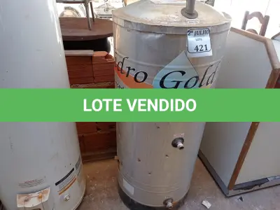 LOTE 421 - 01 AQUECEDOR BOILER (NO ESTADO) ATENÇÃO! FAZER A VISITAÇÃO ANTES DE ARREMATAR, NÃO SABEMOS SE FUNCIONA. LEILÃO NÃO TEM GARANTIA E NEM DEVOLUÇÃO, SUJEITO A POSSÍVEIS AVARIAS VISÍVEIS/OCULTAS E/OU AUSÊNCIA DE COMPONENTES.