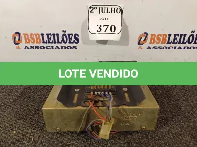 LOTE 370 - 01 RADIO TAPE ANTIGO (NO ESTADO) ATENÇÃO! FAZER A VISITAÇÃO ANTES DE ARREMATAR, NÃO SABEMOS SE FUNCIONA. LEILÃO NÃO TEM GARANTIA E NEM DEVOLUÇÃO, SUJEITO A POSSÍVEIS AVARIAS VISÍVEIS/OCULTAS E/OU AUSÊNCIA DE COMPONENTES.