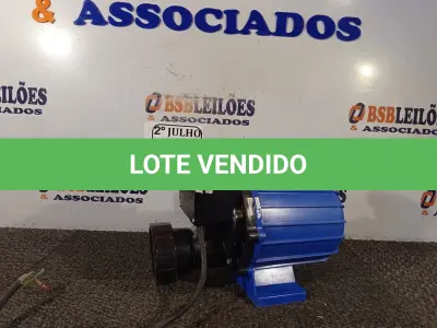 LOTE 215 - 01 BOMBA D’ÁGUA (NO ESTADO) ATENÇÃO! FAZER A VISITAÇÃO ANTES DE ARREMATAR, NÃO SABEMOS SE FUNCIONA. LEILÃO NÃO TEM GARANTIA E NEM DEVOLUÇÃO, SUJEITO A POSSÍVEIS AVARIAS VISÍVEIS/OCULTAS E/OU AUSÊNCIA DE COMPONENTES.