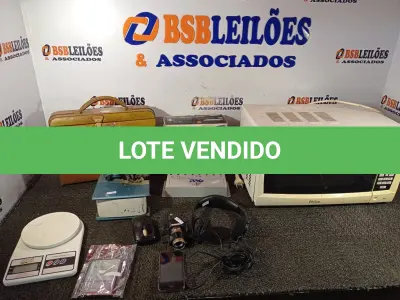 LOTE 268 - 01 MICROONDAS , 01 MÁQUINA DE COSTURA , 01MISTURADOR DE FREQUÊNCIA ,01 CELULAR ANTIGO ,01 BALANÇA DIGITAL ,01 CÂMERA DE SEGURANÇA,01 FONE ,01 MOUSE ,01 HD E 01 GRAVADORA SANSUNG (NO ESTADO) ATENÇÃO! FAZER A VISITAÇÃO ANTES DE ARREMATAR, NÃO SABEMOS SE FUNCIONA. LEILÃO NÃO TEM GARANTIA E NEM DEVOLUÇÃO, SUJEITO A POSSÍVEIS AVARIAS VISÍVEIS/OCULTAS E/OU AUSÊNCIA DE COMPONENTES.