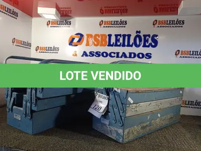 LOTE 120 - 02 CAIXAS PARA FERRAMENTAS. (NO ESTADO) ATENÇÃO! FAZER A VISITAÇÃO ANTES DE ARREMATAR, NÃO SABEMOS SE FUNCIONA. LEILÃO NÃO TEM GARANTIA E NEM DEVOLUÇÃO, SUJEITO A POSSÍVEIS AVARIAS VISÍVEIS/OCULTAS E/OU AUSÊNCIA DE COMPONENTES.