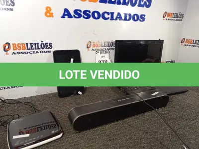 LOTE 030 - 01 DRIVE DE CD ROM MARCA LG COM CABOS(LIGANDO); 01 TABLET MULTILASER E 01 NOTEBOOK LGR 48 SEM FONTE. (LIGANDO) (NO ESTADO) ATENÇÃO! FAZER A VISITAÇÃO ANTES DE ARREMATAR, NÃO SABEMOS SE FUNCIONA. LEILÃO NÃO TEM GARANTIA E NEM DEVOLUÇÃO, SUJEITO A POSSÍVEIS AVARIAS VISÍVEIS/OCULTAS E/OU AUSÊNCIA DE COMPONENTES.