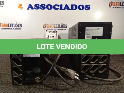 LOTE 359 - 02 NOBREAKS (NO ESTADO) ATENÇÃO! FAZER A VISITAÇÃO ANTES DE ARREMATAR, NÃO SABEMOS SE FUNCIONA. LEILÃO NÃO TEM GARANTIA E NEM DEVOLUÇÃO, SUJEITO A POSSÍVEIS AVARIAS VISÍVEIS/OCULTAS E/OU AUSÊNCIA DE COMPONENTES.