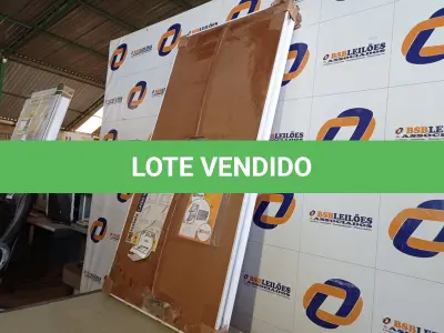 LOTE 077 - 5.470 - JANELA MAXIM-AR PLENNA VERT 060X118 C/G BRANCO HAIALA NOVO. (NO ESTADO)