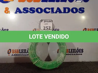 LOTE 252 - 01 ROLO DE CABO FLEXÍVEL 1×4,00MM NA COR VERDE. (NO ESTADO) ATENÇÃO! FAZER A VISITAÇÃO ANTES DE ARREMATAR, NÃO SABEMOS SE FUNCIONA. LEILÃO NÃO TEM GARANTIA E NEM DEVOLUÇÃO, SUJEITO A POSSÍVEIS AVARIAS VISÍVEIS/OCULTAS E/OU AUSÊNCIA DE COMPONENTES.
