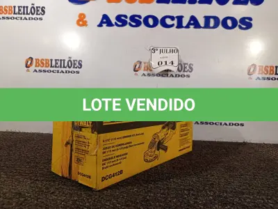LOTE 014 - 01 ESMERILHADEIRA 4 1/2-5 20V MAX LI-ION – DEWALT NOVO. (NO ESTADO)