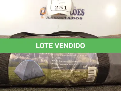 LOTE 251 - 01 BARRACA PARA CAMPING PARA 04 PESSOAS MARCA MASTER (NO ESTADO) ATENÇÃO! FAZER A VISITAÇÃO ANTES DE ARREMATAR, NÃO SABEMOS SE FUNCIONA. LEILÃO NÃO TEM GARANTIA E NEM DEVOLUÇÃO, SUJEITO A POSSÍVEIS AVARIAS VISÍVEIS/OCULTAS E/OU AUSÊNCIA DE COMPONENTES.