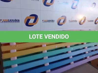 LOTE 162 - O2 JANGADAS DE FLUTUADORES. (NO ESTADO) ATENÇÃO! FAZER A VISITAÇÃO ANTES DE ARREMATAR, NÃO SABEMOS SE FUNCIONA. LEILÃO NÃO TEM GARANTIA E NEM DEVOLUÇÃO, SUJEITO A POSSÍVEIS AVARIAS VISÍVEIS/OCULTAS E/OU AUSÊNCIA DE COMPONENTES.
