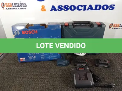 LOTE 030 - 01 PARAFUSADEIRA FURADEIRA BATERIA GSB180 LI - BOSCH NOVO. (NO ESTADO)