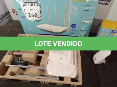 LOTE 260 - 01 ROTEADOR TP-LINK E 01 LINKSR TP-LINK. (NO ESTADO) ATENÇÃO! FAZER A VISITAÇÃO ANTES DE ARREMATAR, NÃO SABEMOS SE FUNCIONA. LEILÃO NÃO TEM GARANTIA E NEM DEVOLUÇÃO, SUJEITO A POSSÍVEIS AVARIAS VISÍVEIS/OCULTAS E/OU AUSÊNCIA DE COMPONENTES.