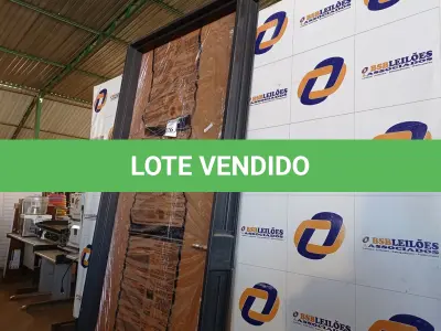 LOTE 276 - 4.552 - PORTA MOGNO 085X215 ESQ REQ12 - HAIALA NOVO. (NO ESTADO)