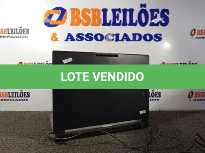 LOTE 257 - 01 NOTEBOK MARCA MIRAX RTELA DE 15” HD 160GB, COM FONTE. (NO ESTADO) ATENÇÃO! FAZER A VISITAÇÃO ANTES DE ARREMATAR, NÃO SABEMOS SE FUNCIONA. LEILÃO NÃO TEM GARANTIA E NEM DEVOLUÇÃO, SUJEITO A POSSÍVEIS AVARIAS VISÍVEIS/OCULTAS E/OU AUSÊNCIA DE COMPONENTES.