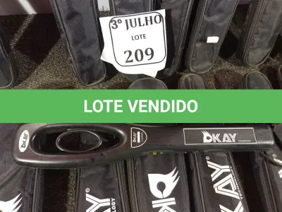 LOTE 209 - 01 LOTE COM 20 DETECTORES DE METAL. (NO ESTADO) ATENÇÃO! FAZER A VISITAÇÃO ANTES DE ARREMATAR, NÃO SABEMOS SE FUNCIONA. LEILÃO NÃO TEM GARANTIA E NEM DEVOLUÇÃO, SUJEITO A POSSÍVEIS AVARIAS VISÍVEIS/OCULTAS E/OU AUSÊNCIA DE COMPONENTES.