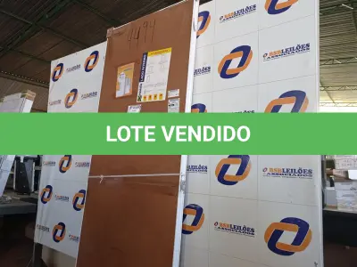 LOTE 107 - 5.301 - PORTA VEN PRÁTICA 075X212 DIR BRANCO - HAIALA NOVO. (NO ESTADO)