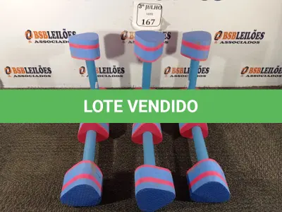 LOTE 167 - 02 LOTES DE 3 PARES DE HALTERES DE 1KG A 2KG AZUL/ROSA. (NO ESTADO) ATENÇÃO! FAZER A VISITAÇÃO ANTES DE ARREMATAR, NÃO SABEMOS SE FUNCIONA. LEILÃO NÃO TEM GARANTIA E NEM DEVOLUÇÃO, SUJEITO A POSSÍVEIS AVARIAS VISÍVEIS/OCULTAS E/OU AUSÊNCIA DE COMPONENTES.