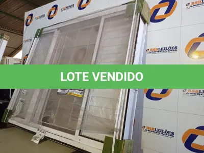 LOTE 082 - 6.060 - JANELA VEN TRAD PRONTA 120X100 QUAD REQ12 - HAIALA NOVO. (NO ESTADO)