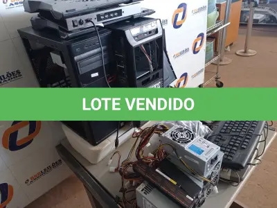 LOTE 192 - 01 LOTE COM DIVERSOS MATERIAIS DE IMFORMATICA PERIFERICOS. (NO ESTADO) ATENÇÃO! FAZER A VISITAÇÃO ANTES DE ARREMATAR, NÃO SABEMOS SE FUNCIONA. LEILÃO NÃO TEM GARANTIA E NEM DEVOLUÇÃO, SUJEITO A POSSÍVEIS AVARIAS VISÍVEIS/OCULTAS E/OU AUSÊNCIA DE COMPONENTES.