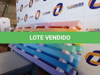 LOTE 162 - O2 JANGADAS DE FLUTUADORES. (NO ESTADO) ATENÇÃO! FAZER A VISITAÇÃO ANTES DE ARREMATAR, NÃO SABEMOS SE FUNCIONA. LEILÃO NÃO TEM GARANTIA E NEM DEVOLUÇÃO, SUJEITO A POSSÍVEIS AVARIAS VISÍVEIS/OCULTAS E/OU AUSÊNCIA DE COMPONENTES.