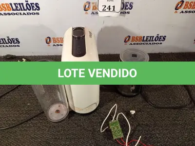 LOTE 241 - 01 CAFETEIRA ELETRICA NEXPRESSO. (NO ESTADO) ATENÇÃO! FAZER A VISITAÇÃO ANTES DE ARREMATAR, NÃO SABEMOS SE FUNCIONA. LEILÃO NÃO TEM GARANTIA E NEM DEVOLUÇÃO, SUJEITO A POSSÍVEIS AVARIAS VISÍVEIS/OCULTAS E/OU AUSÊNCIA DE COMPONENTES. 