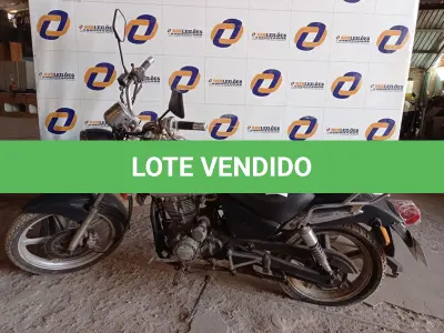 LOTE 446 - 01 MOTOCICLETA DAFRA MOD: KANSAS (NO ESTADO) ATENÇÃO! FAZER A VISITAÇÃO ANTES DE ARREMATAR, NÃO SABEMOS SE FUNCIONA. LEILÃO NÃO TEM GARANTIA E NEM DEVOLUÇÃO, SUJEITO A POSSÍVEIS AVARIAS VISÍVEIS/OCULTAS E/OU AUSÊNCIA DE COMPONENTES.