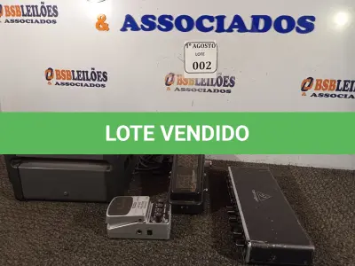 LOTE 002 - 01 AMPLIFICADOR UMC404HD, 01 APARELHO DE SOLDA HAKO470 E 02 PEDAIS MUSICAL, SENDO 01 DELAY DD400 E 01 HELL BABE. (NO ESTADO) ATENÇÃO! FAZER A VISITAÇÃO ANTES DE ARREMATAR, NÃO SABEMOS SE FUNCIONA. LEILÃO NÃO TEM GARANTIA E NEM DEVOLUÇÃO, SUJEITO A POSSÍVEIS AVARIAS VISÍVEIS/OCULTAS E/OU AUSÊNCIA DE COMPONENTES.