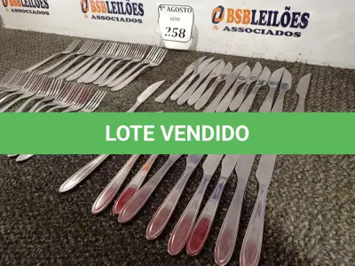 LOTE 258 - 01 LOTE COM 20 FACAS E 20 GARFOS. (NO ESTADO) ATENÇÃO! FAZER A VISITAÇÃO ANTES DE ARREMATAR, NÃO SABEMOS SE FUNCIONA. LEILÃO NÃO TEM GARANTIA E NEM DEVOLUÇÃO, SUJEITO A POSSÍVEIS AVARIAS VISÍVEIS/OCULTAS E/OU AUSÊNCIA DE COMPONENTES.