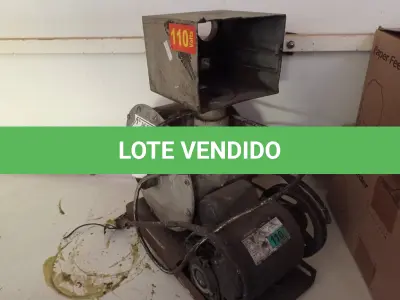 LOTE 192 - 01 EXAUSTOR 110VOLTS. (NO ESTADO) ATENÇÃO! FAZER A VISITAÇÃO ANTES DE ARREMATAR, NÃO SABEMOS SE FUNCIONA. LEILÃO NÃO TEM GARANTIA E NEM DEVOLUÇÃO, SUJEITO A POSSÍVEIS AVARIAS VISÍVEIS/OCULTAS E/OU AUSÊNCIA DE COMPONENTES.